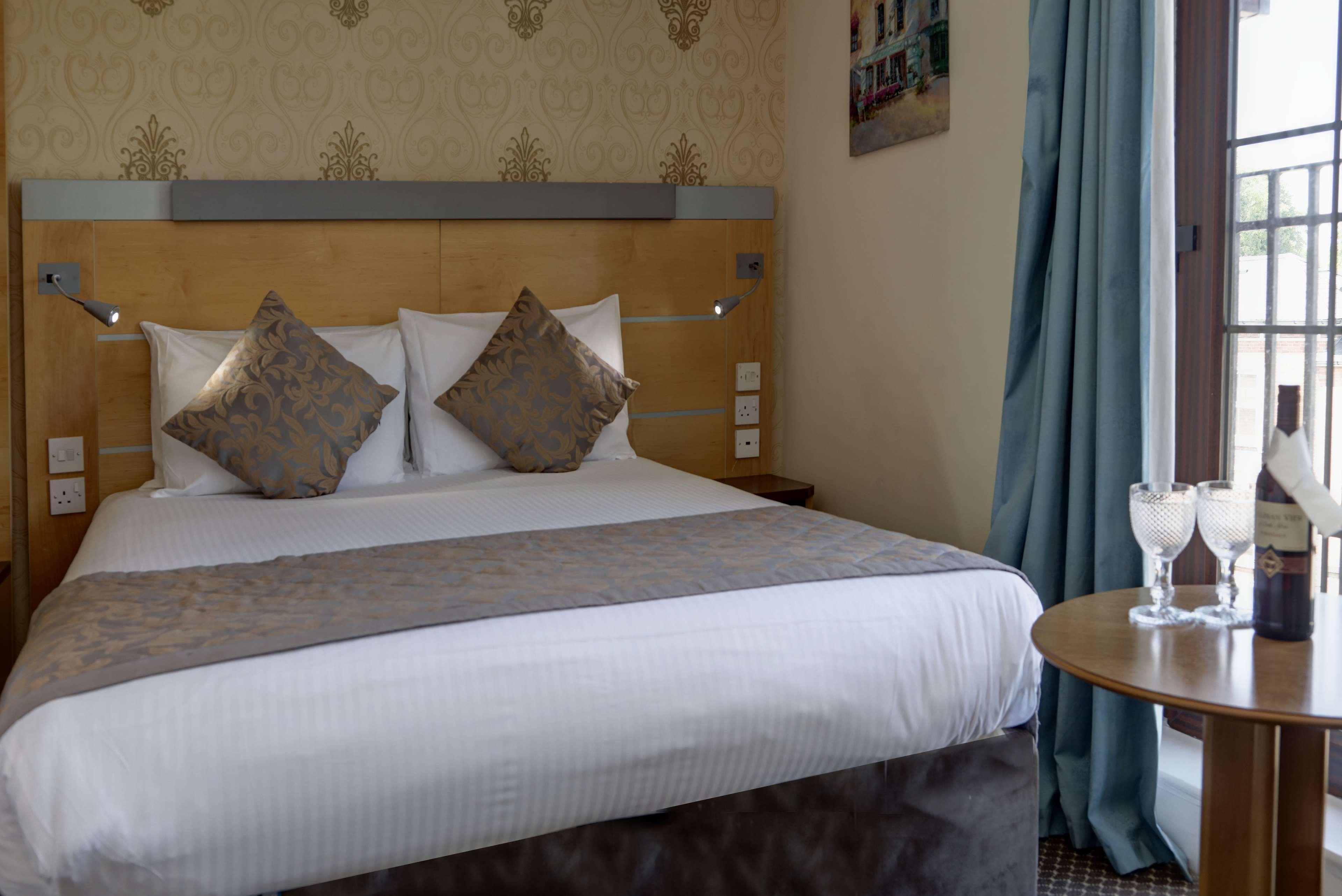 Bridge House Hotel Бирмингем Экстерьер фото